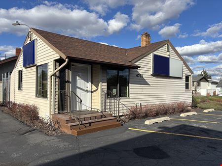 Preview of Office space for Rent at 4711 N Maple St