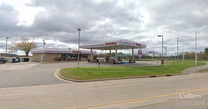 3,248 SF Gas Station & C-Store | 0.82 AC Hard Corner Site | Marshfield, WI