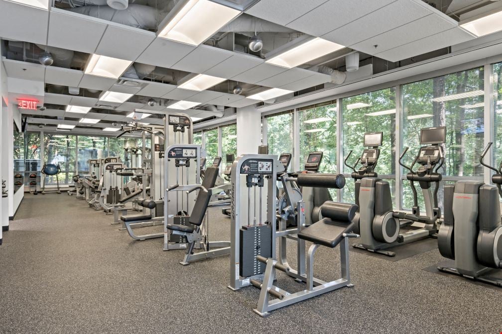 2500 Windy Ridge Parkway (R024)