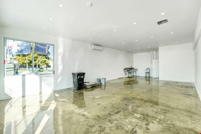 Preview of Retail space for Rent at 4500 Inglewood Boulevard