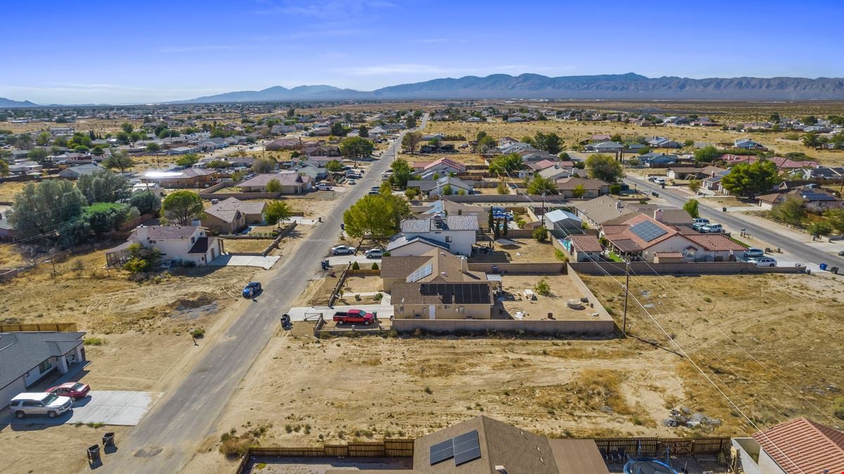 ±0.24 Acres of Level Land in California City