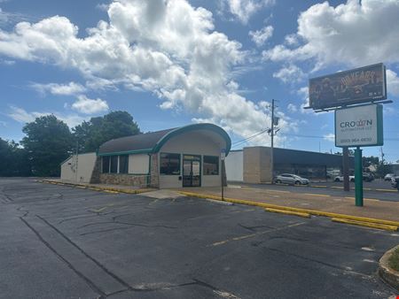 Preview of Retail space for Rent at 3710 N Pace Blvd