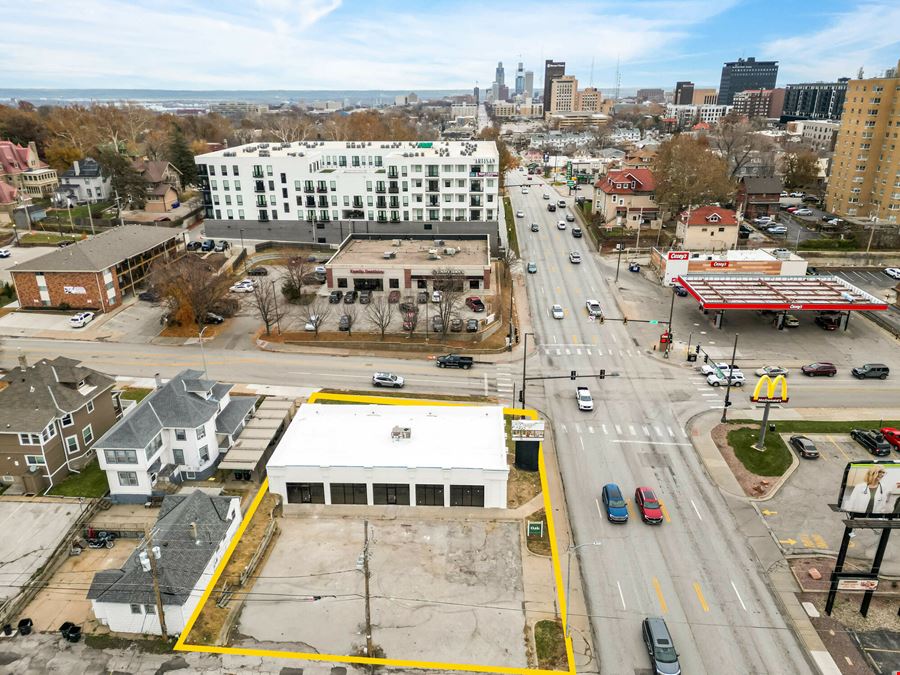 Retail Space For Lease - Midtown