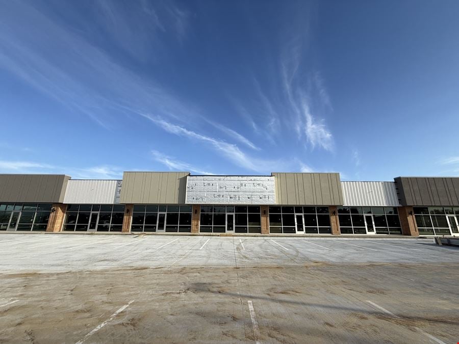 Woodlands Retail- Ready for Tenant Finishes