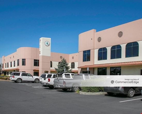 Preview of Industrial space for Rent at 715 Southpoint Blvd