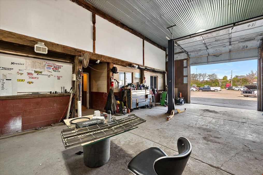 4376 Beecher Rd