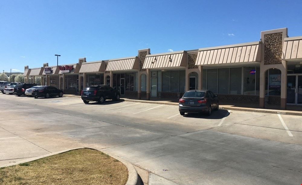 Ponderosa Plaza