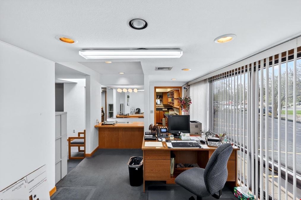 950 W. Ironwood Dr. #1