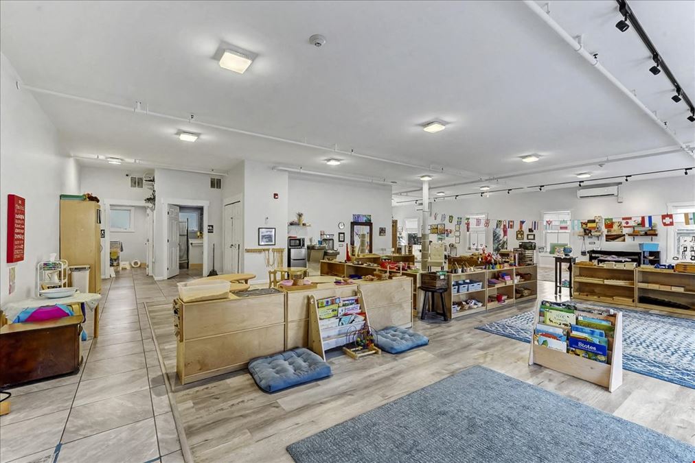210 S Mill Rd