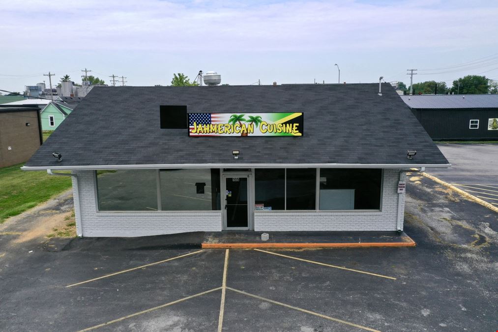 3,780' Restaurant / Storage  Building For Sale or Lease with Drive Thru in Nixa