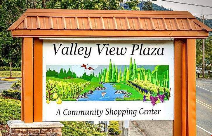 Valley View Plaza