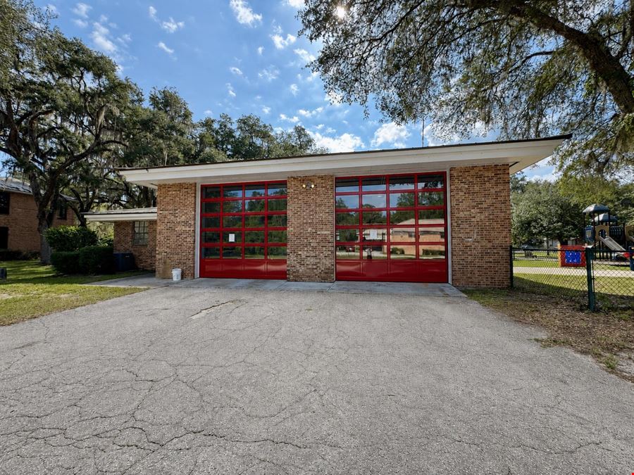 Flex Building With Four Motorized Roll-Up Doors – Micanopy