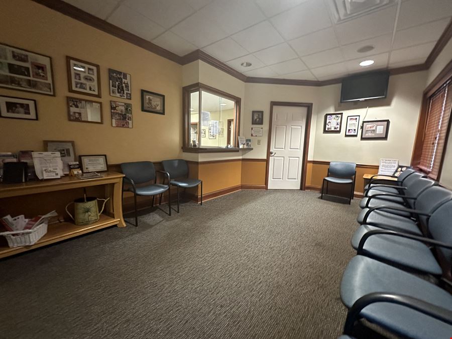 4,600 SQ.FT. MEDICAL OFFICE BUILDING
