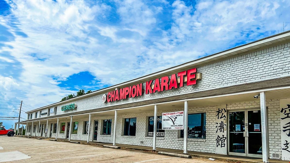 Retail/Office Investment Opportunity | 8.9% Cap Rate