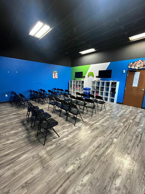2401 South A.W. Grimes Boulevard