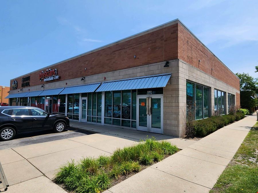 High-Traffic Strip Center | 2nd Generation Restaurant Endcap