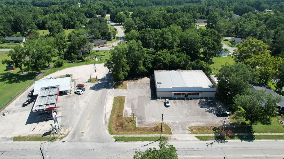 6711 Charleston Hwy