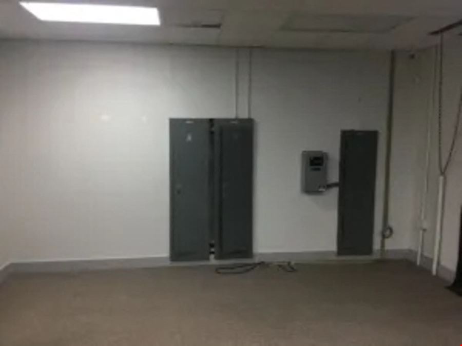 6532 SF Suite 140 Professional and Medical Office Space