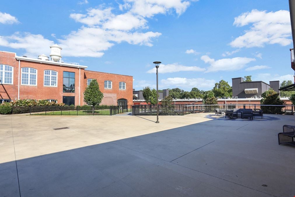 Turnkey Restaurant & Kitchen Space | Drayton Mills Marketplace | ±2,269 SF