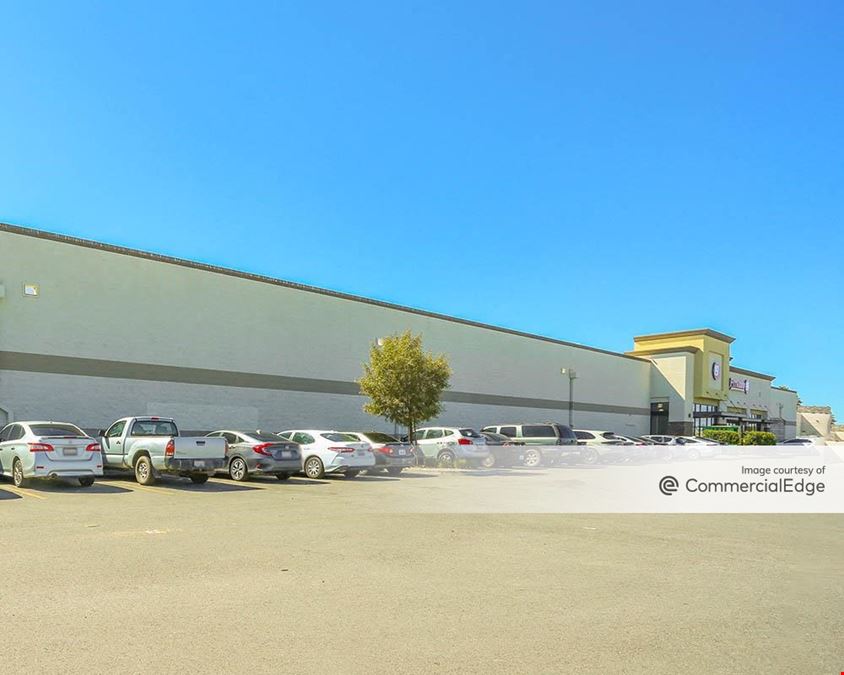 Spectrum Shopping Center - Pads