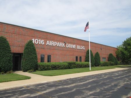 Preview of commercial space at 1016 Airpark Drive