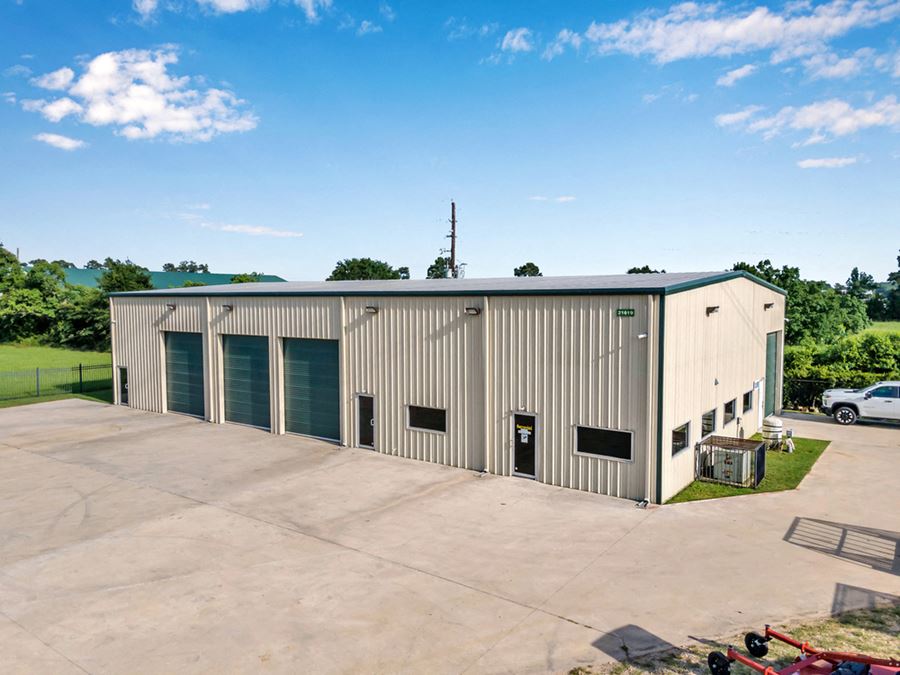 21619- Rhodes Rd. Business Park (Suite B)