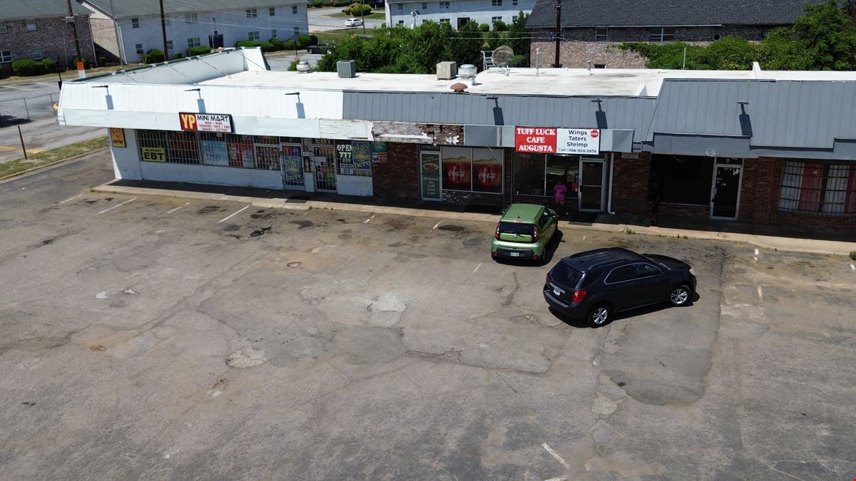Williamsburg Plaza