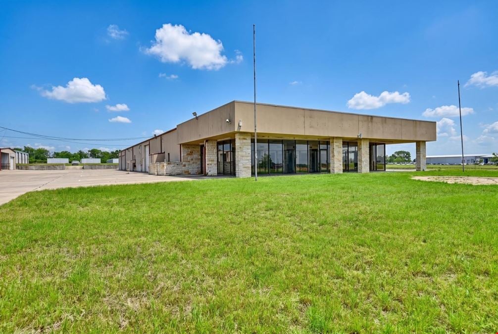 9965 Highway 6 Loop South