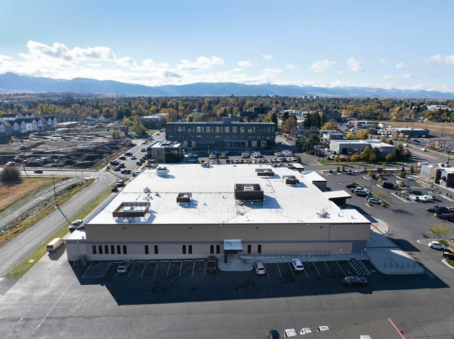 Former Universal Athletic offices and warehouse