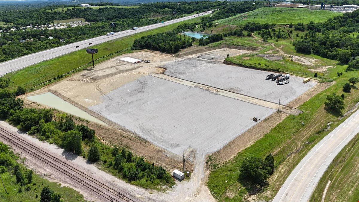 South Frankoma Road - Land/Industrial