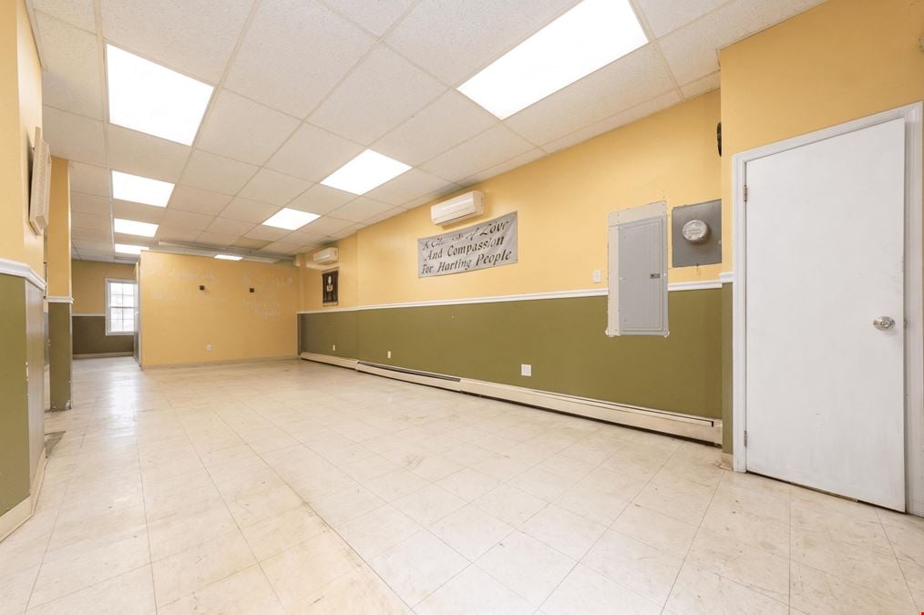 1,000 SF | 2114 Mermaid Avenue | Prime Coney Island Retail Space W/ Floor-to-Ceiling Windows for Lease