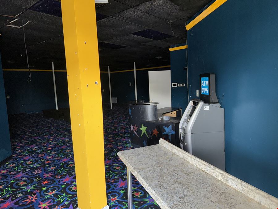 Bee Ridge Plaza