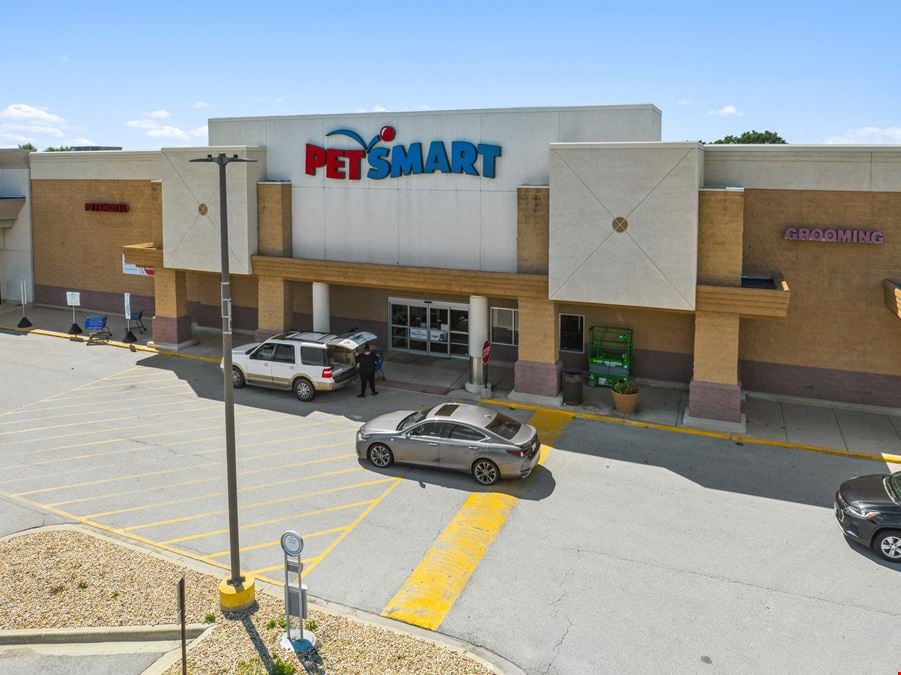 Meridian Retail Center - Guitar Center & PetSmart