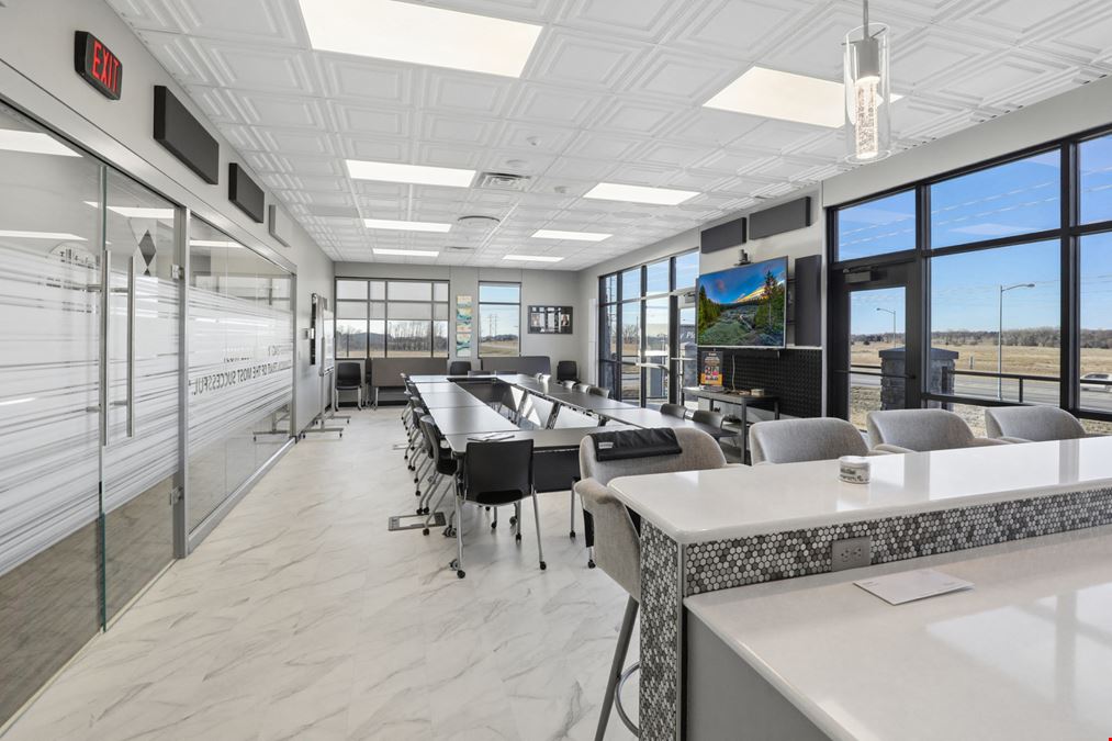Parkway Plaza Professional Suites