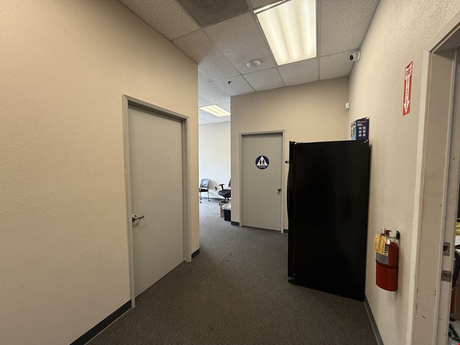 Office/Flex Space Available in Excellent Condition & Move-In Ready