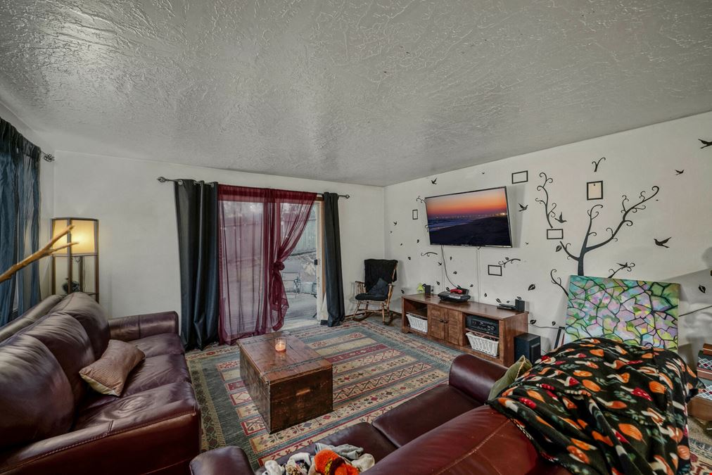 2486-2488 Wintergreen Ave NW