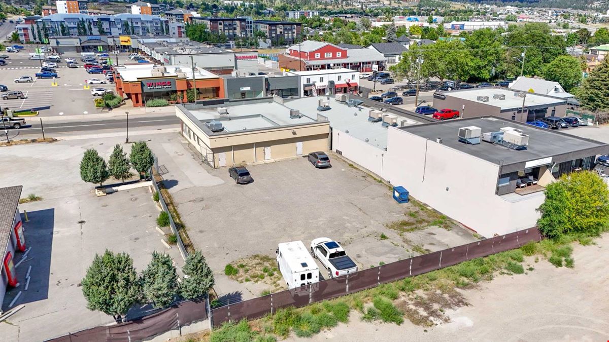 Outstanding opportunity to acquire a .365-acre commercial property.