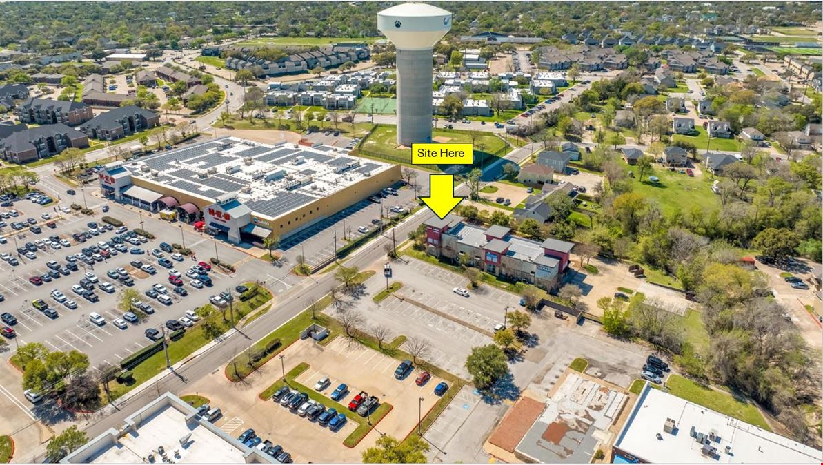 Boardwalk Plaza shopping Center