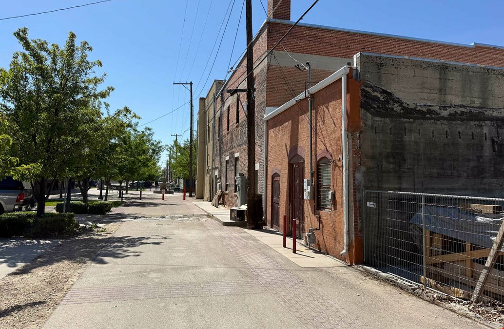 615 Main Street