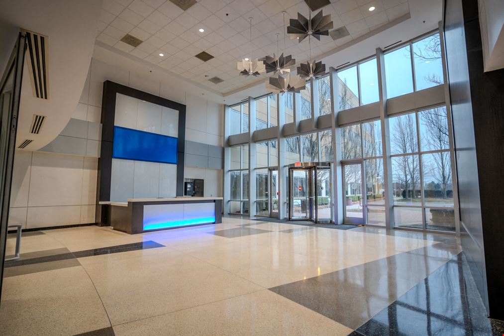 1075 West Entrance Drive