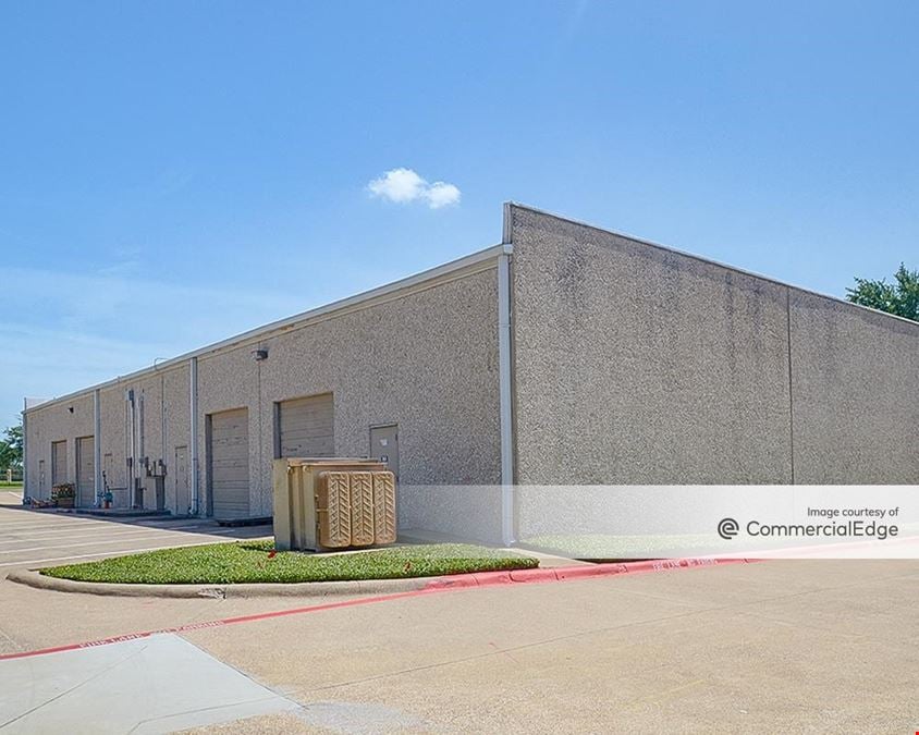 400 & 402 West Bethany Drive & 710 Century Pkwy