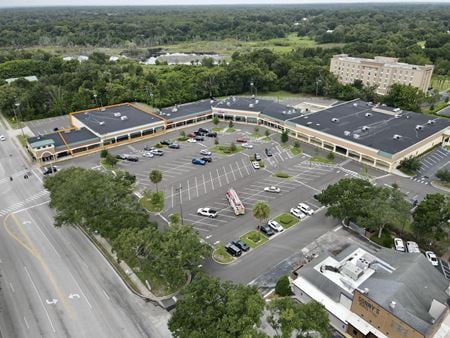 Preview of Retail space for Rent at 1548 & 1560 N Woodland Blvd