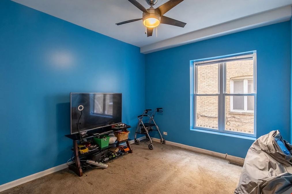 108 N Hamlin