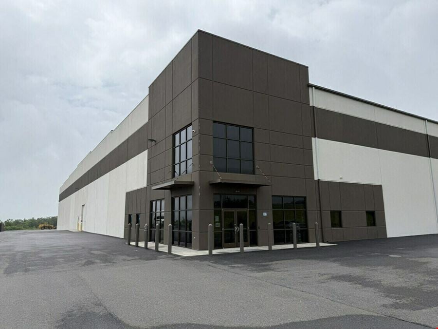 10 Keystone Blvd E