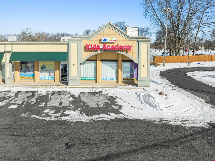Sherwood Plaza