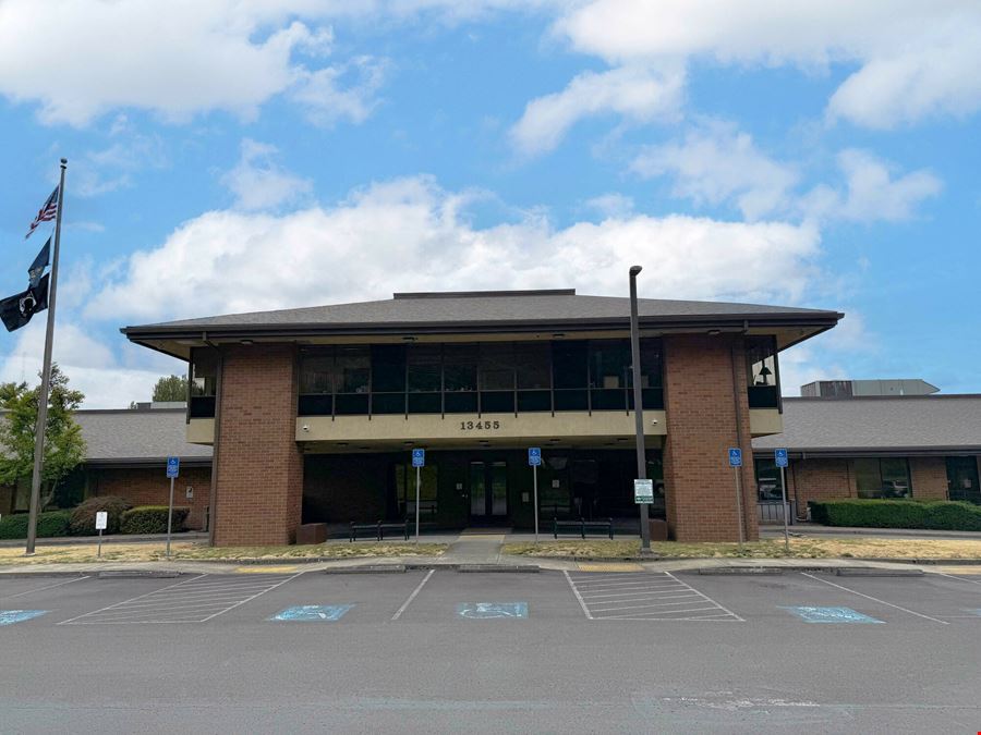 Affordable Clackamas Office Space
