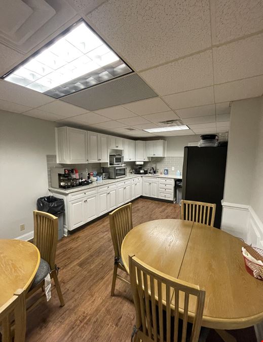1200 Philadelphia Pike
