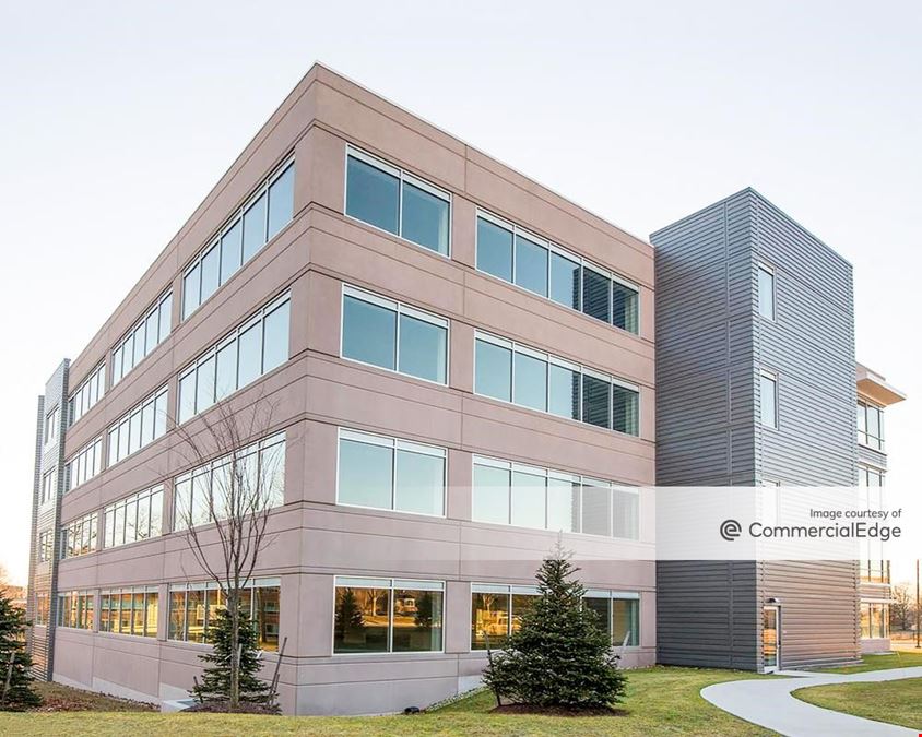 Burlington Woods Office Park