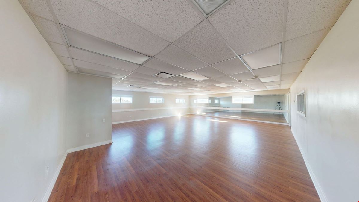 Metairie 2-Story Building Investment