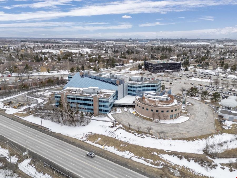 1601 Telesat Court, Ottawa, ON 